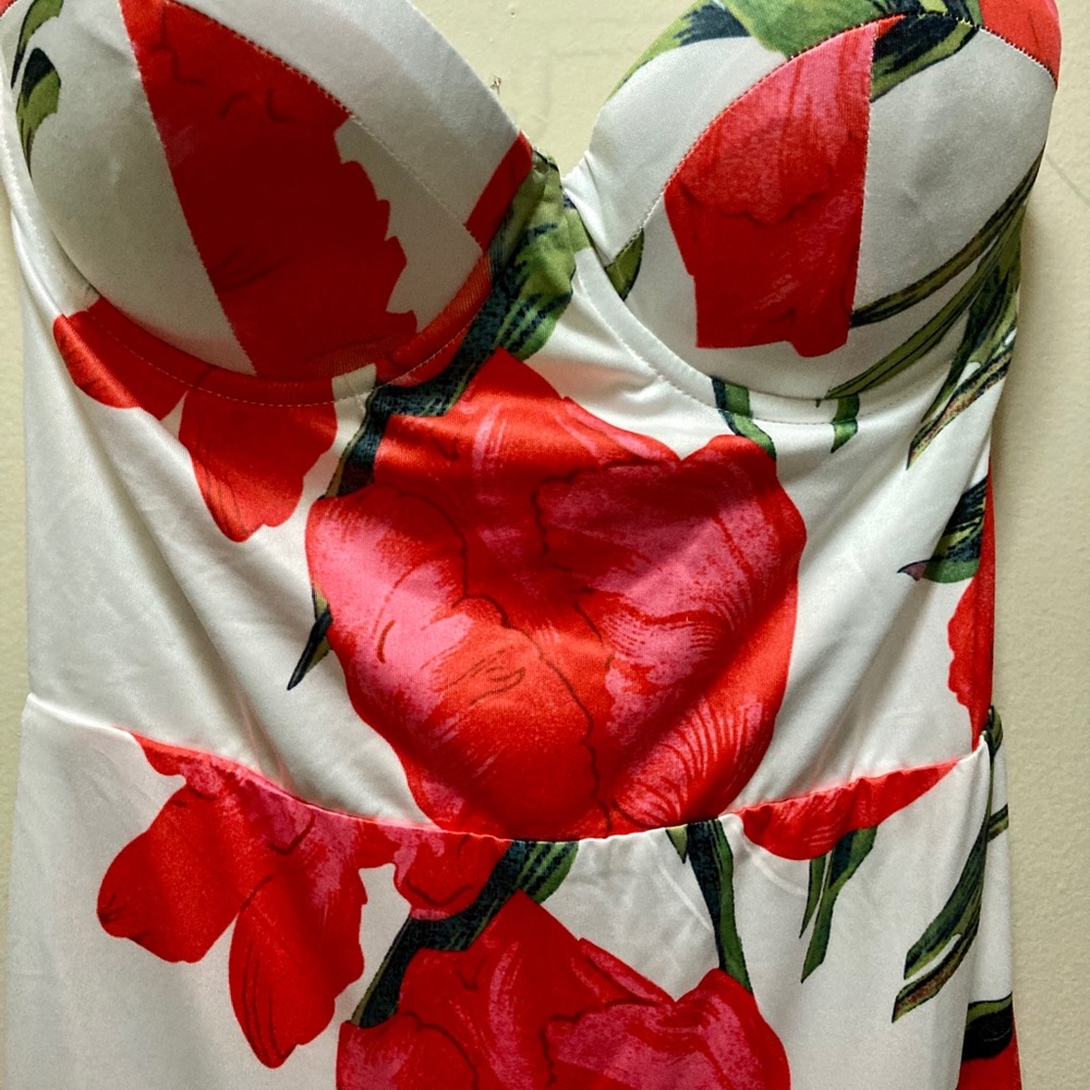 NEW WITH TAGS price FIRM FashionNova SMALL